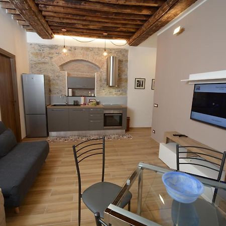 Vico Durazzo Apartment Genua Buitenkant foto