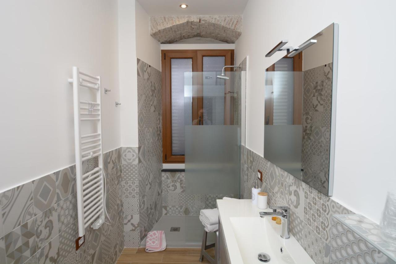 Vico Durazzo Apartment Genua Buitenkant foto